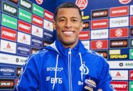 Ex-Cruzeiro vive boa fase após lesão e é eleito melhor em campo na Rússia