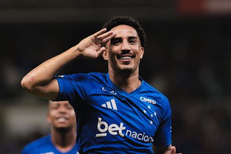 Christian, meio-campista do Cruzeiro