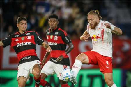 Isidro Pitta abre o placar para o RB Bragantino diante do Flamengo • Ari Ferreira/RedBull Bragantino