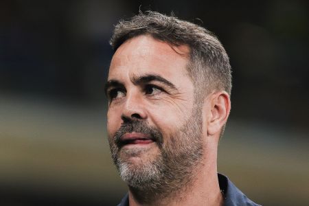Artur Jorge é o técnico do Cruzeiro