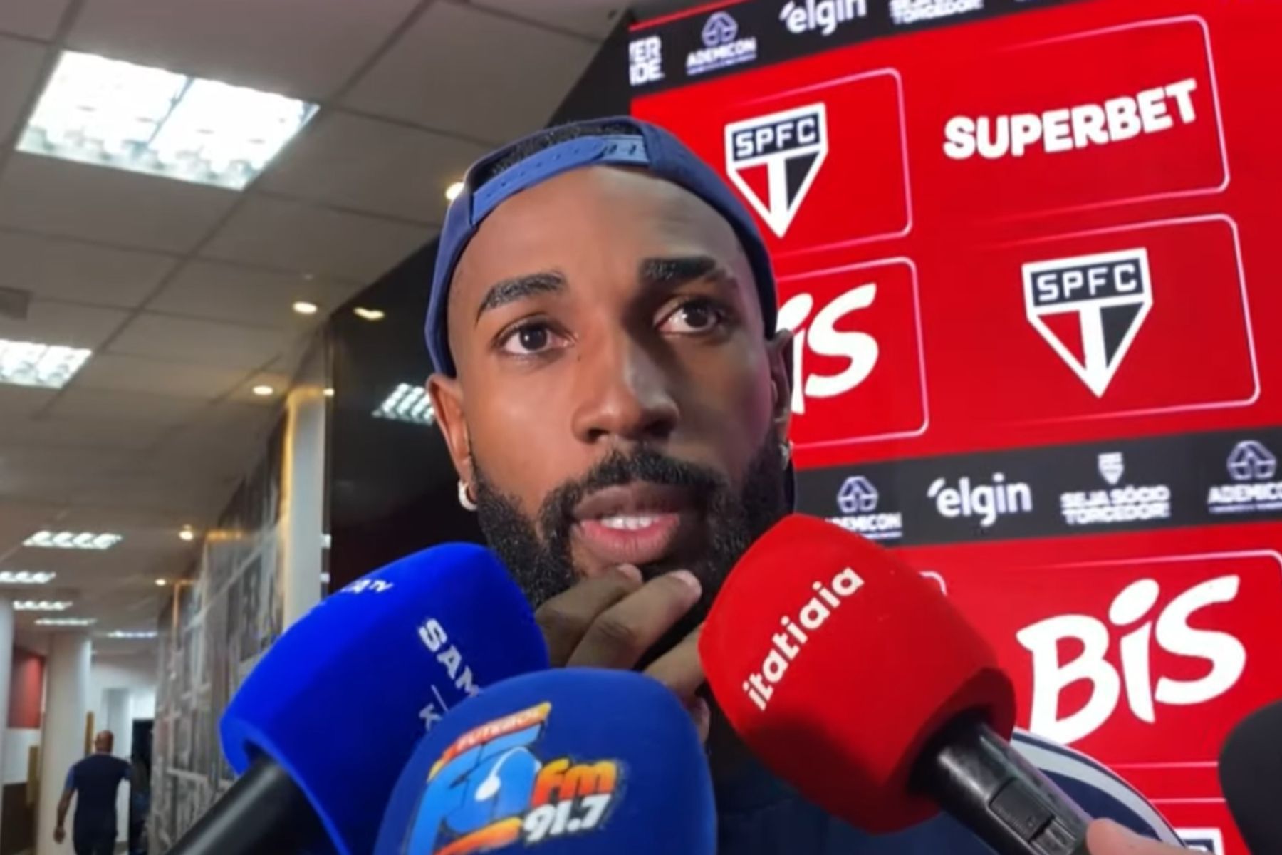 Gerson revela o que foi dito no vestiário do Cruzeiro após goleada do São Paulo