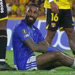 Gerson sente dores e pede substituição em estreia do Cruzeiro na Libertadores