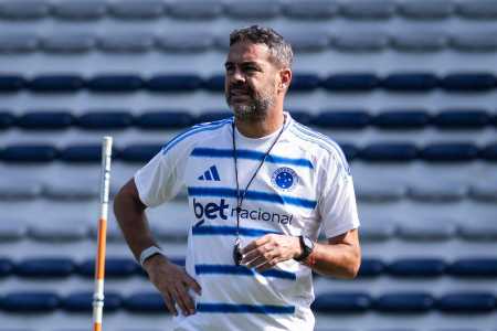 Artur Jorge, técnico do Cruzeiro