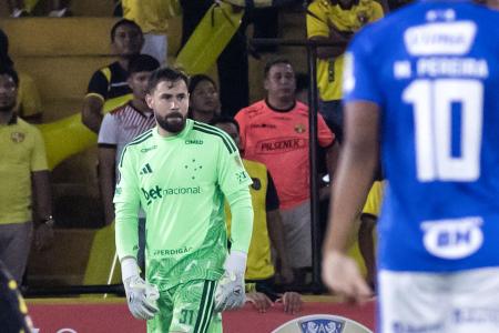 Matheus Cunha é o goleiro titular do Cruzeiro