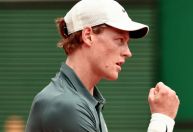 Sinner vence canadense e enfrentará algoz de João Fonseca no Masters de Monte Carlo