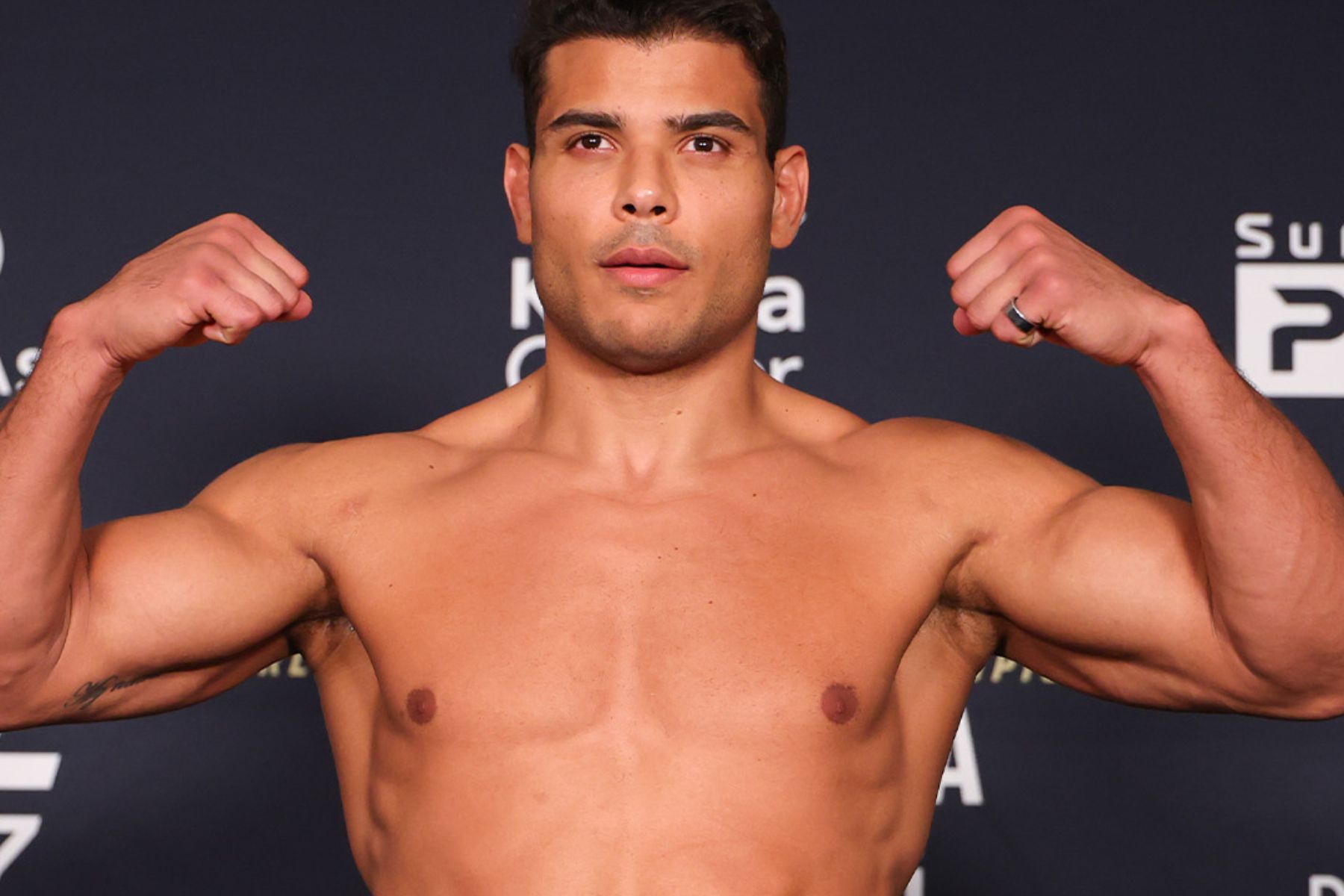 Borrachinha em ação: horário e onde assistir ao vivo ao card completo do UFC 327