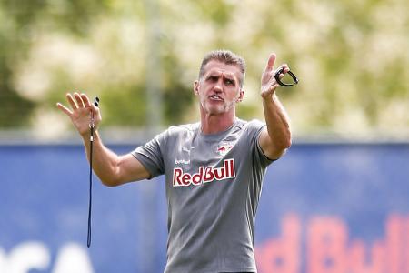 Vagner Mancini é o técnico do RB Bragantino