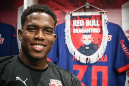 Henry Mosquera é atacante do RB Bragantino • Ari Ferreira/RB Bragantino