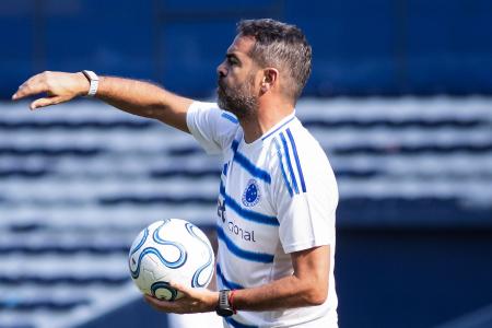 Artur Jorge, técnico do Cruzeiro