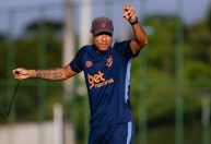 Ex-técnico do Athletic é o favorito para assumir América após demissão de Valentim