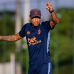 Ex-técnico do Athletic é o favorito para assumir América após demissão de Valentim