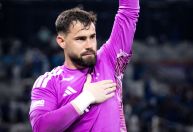 Narrador da ESPN detona Matheus Cunha, do Cruzeiro, e cita Fábio e Dida