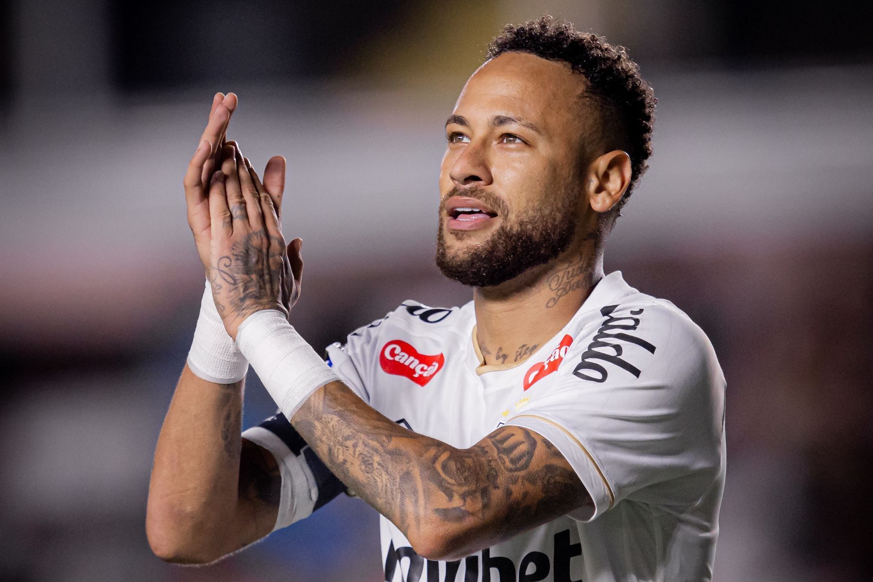 Neymar é direto sobre futuro no Santos e especulações de saída para MLS