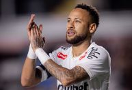 Neymar é direto sobre futuro no Santos e especulações de saída para MLS