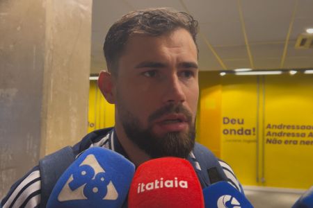 Matheus Cunha após derrota do Cruzeiro para a Universidade Católica