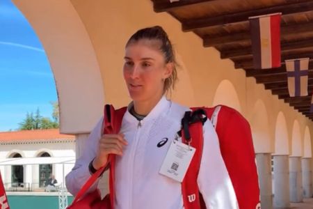 Bia Haddad antes do jogo pelo Challenger de Oeiras