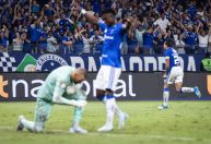 Com Artur Jorge, Cruzeiro volta a ter Mineirão como 'fortaleza' na Série A