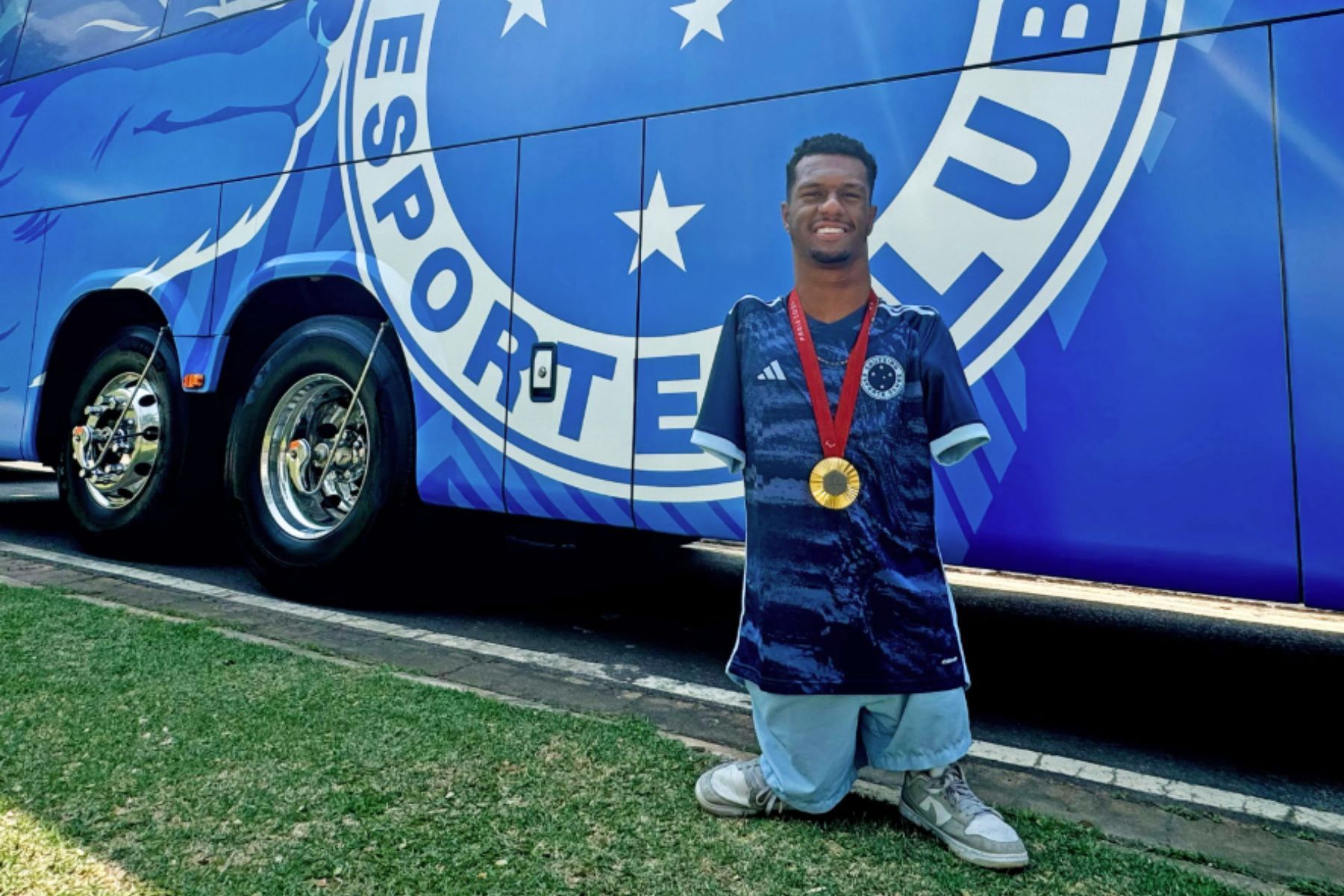 Cruzeiro manda recado a Gabrielzinho após vencer o 'Oscar do Esporte'