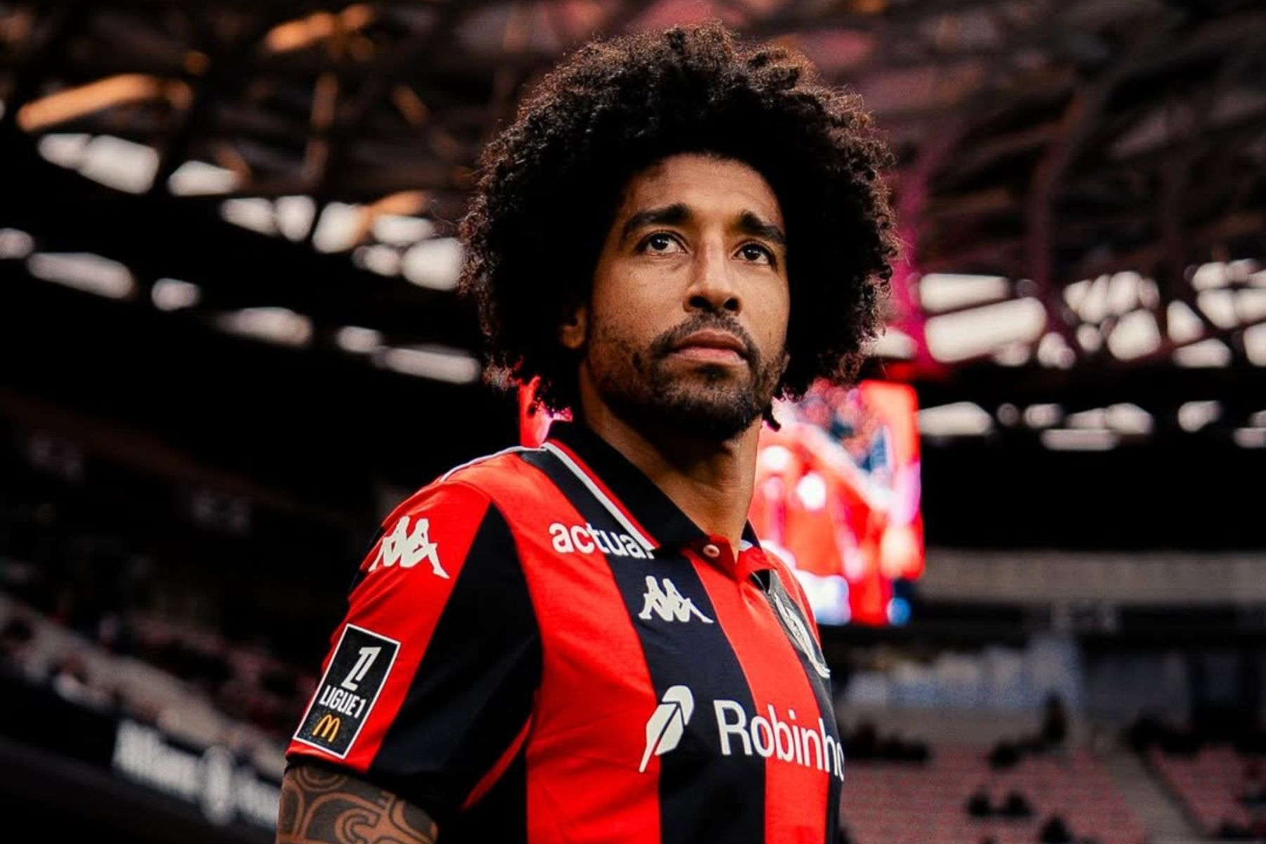 Zagueiro brasileiro anuncia aposentadoria e vai assumir time de base do Bayern
