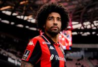 Zagueiro brasileiro anuncia aposentadoria e vai assumir time de base do Bayern