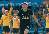 Richarlison brilha, Tottenham vence Wolves mas segue em 'calvário' na Premier League