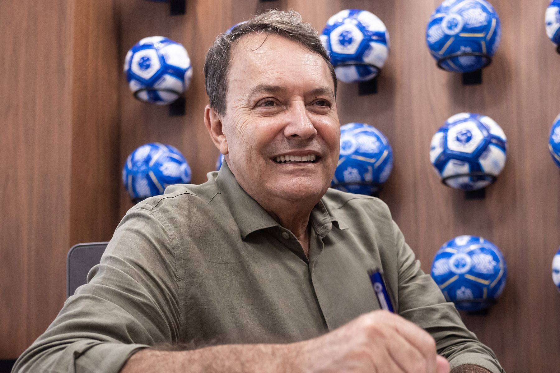 Cruzeiro faturou mais de R$ 30 milhões com negociações de atletas em 2025; veja