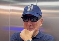 Disfarçado, Textor assiste jogo entre torcedores do Botafogo e relata experiência