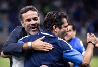 Dirigente do Cruzeiro abre o jogo e revela bastidores da contratação de Artur Jorge