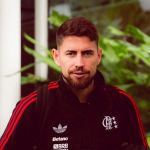 Escalação do Flamengo: Jardim prepara mudança contra o Estudiantes