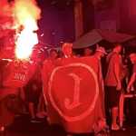 Torcedores do Juventus 'invadem' rua em SP e celebram acesso à Série A1 do Paulista