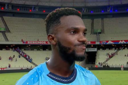 Vitinho em entrevista após vitória do Fortaleza sobre o Sport