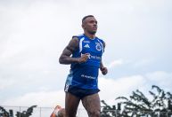 Atacante do Cruzeiro se recupera de grave lesão e vira reforço para Artur Jorge