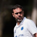 Lateral sofre lesão muscular e vira desfalque no Cruzeiro; veja detalhes