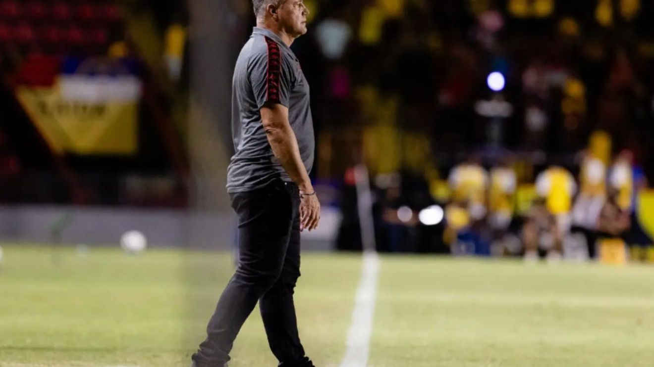 Sport oficializa promoção de auxiliar ao cargo de técnico; saiba detalhes