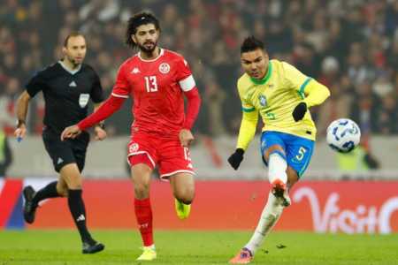 Primeiro uniforme da Tunísia para a Copa do Mundo de 2026