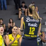 Presidente do Praia comenta a aposentadoria de Carol Gattaz, ídola do clube