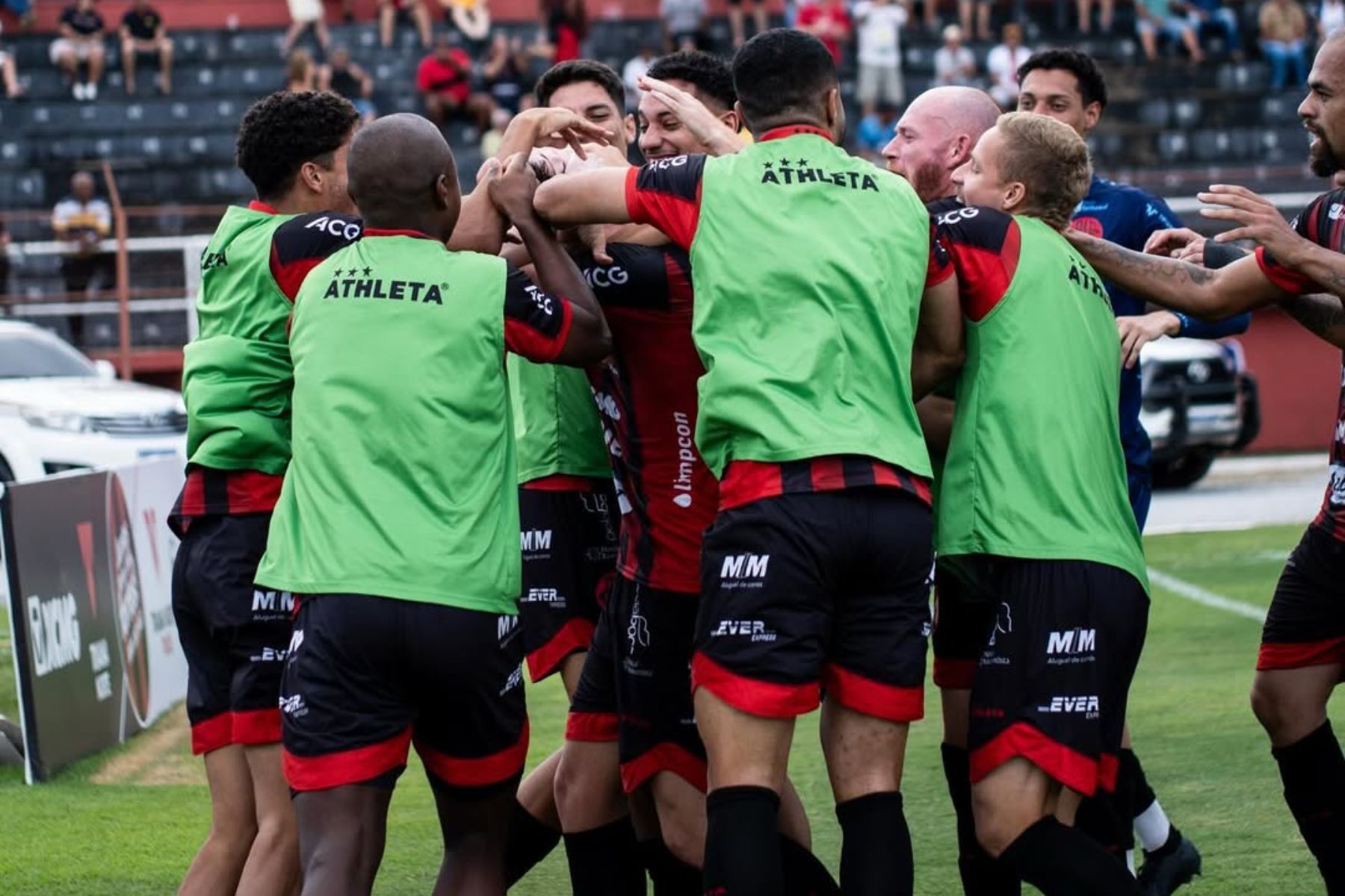Pouso Alegre faz belos gols e estreia na Série D com vitória sobre o Madureira