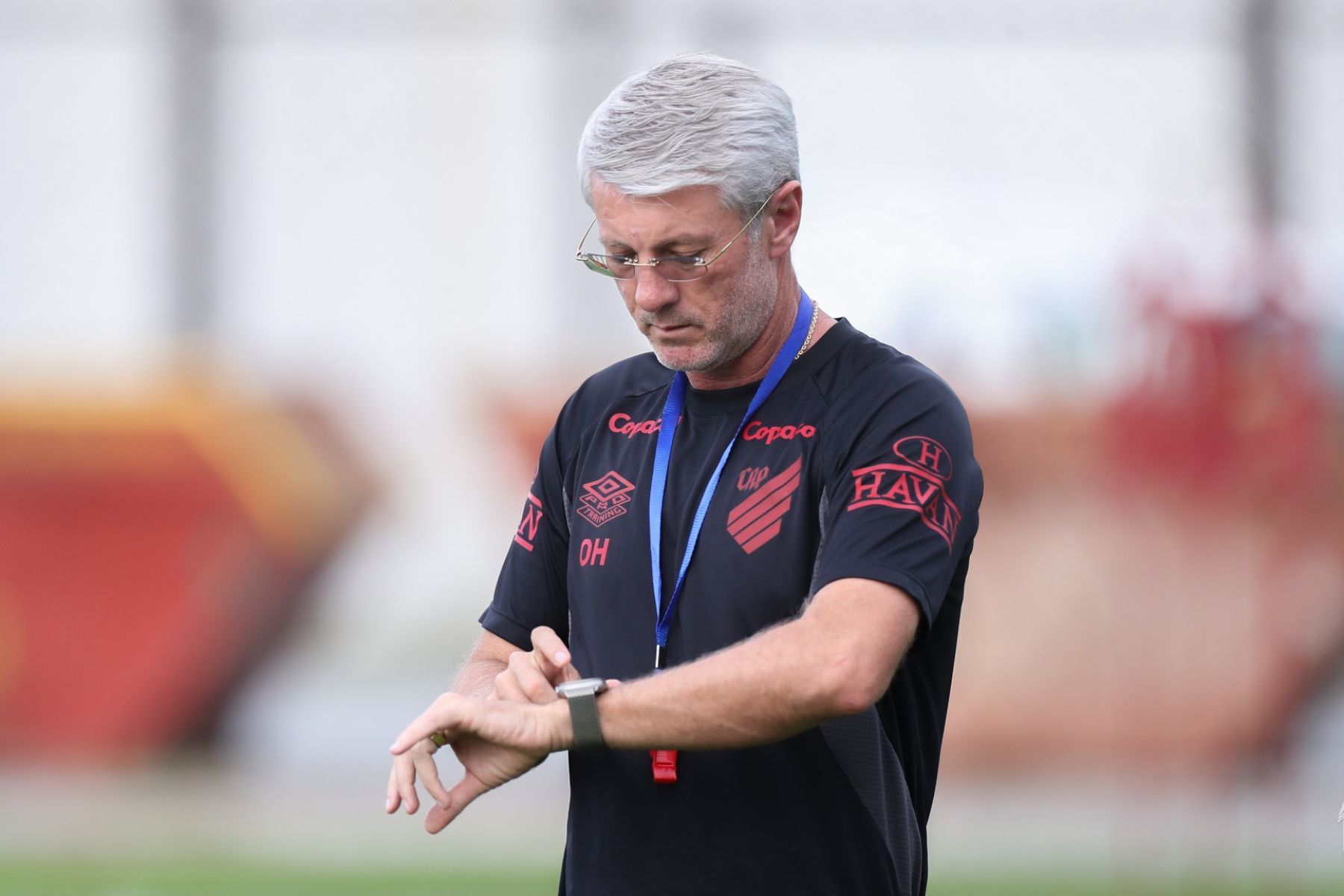 Escalação do Athletico-PR: o provável time para enfrentar o Atlético na Arena MRV