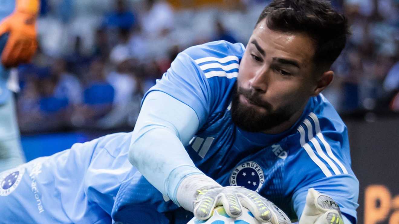 Emprestado pelo Cruzeiro, Matheus Cunha será titular do Inter? Veja cenário