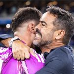 Perfil 'enérgico' de Artur Jorge faz sucesso, e Fagner celebra sintonia no Cruzeiro