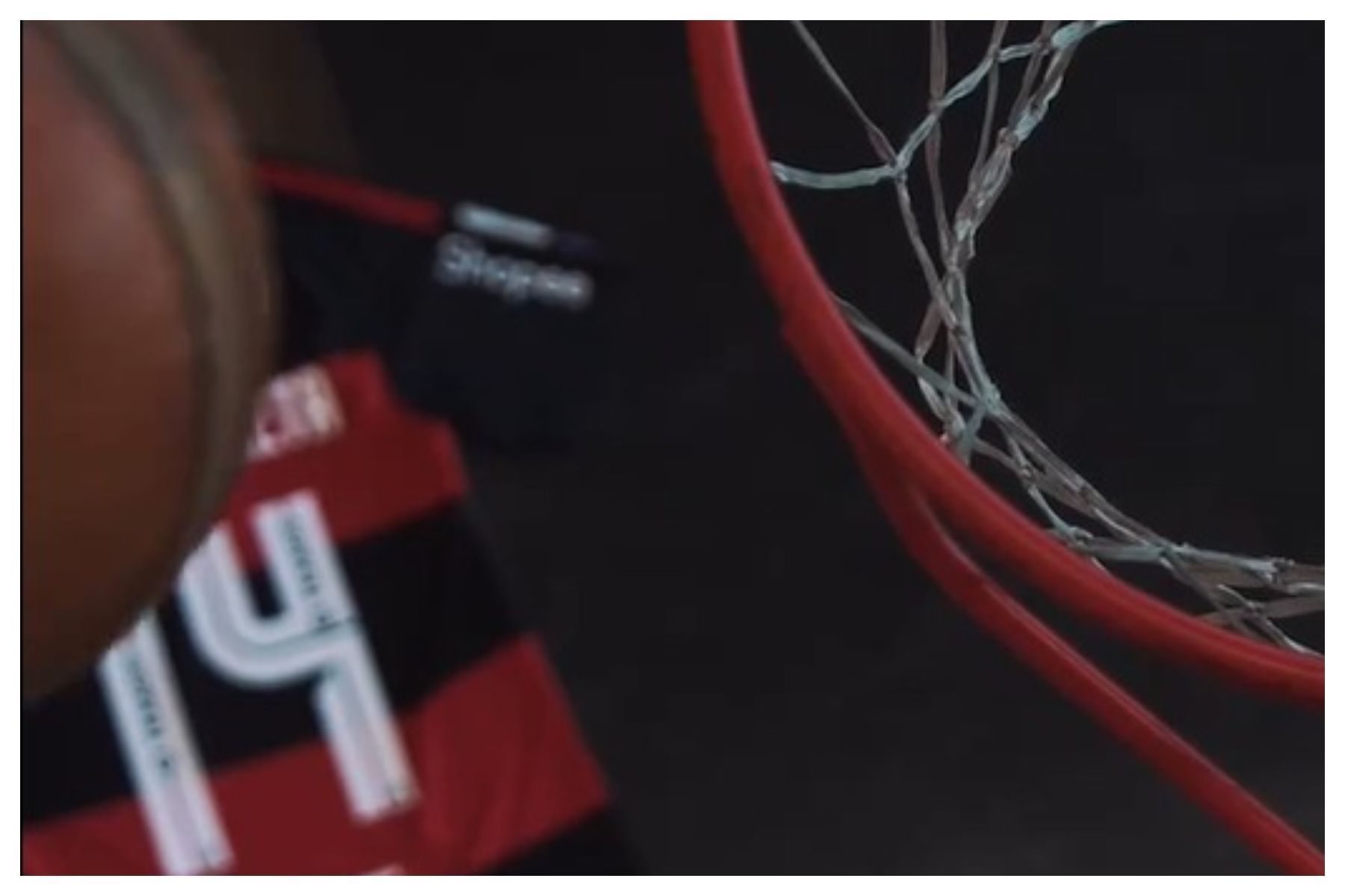 Flamengo fará homenagem a Oscar Schmidt em numeração de titular contra o Bahia