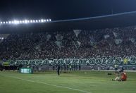 Goiás defende vantagem contra o Cruzeiro como mandante no Serra Dourada; veja números