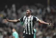 Com gol heroico de Cassierra, Atlético bate Juventud-URU e vence primeira na 'Sula'