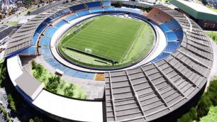 Cinco estádios, história e muitas paixões: o futebol em Goiânia