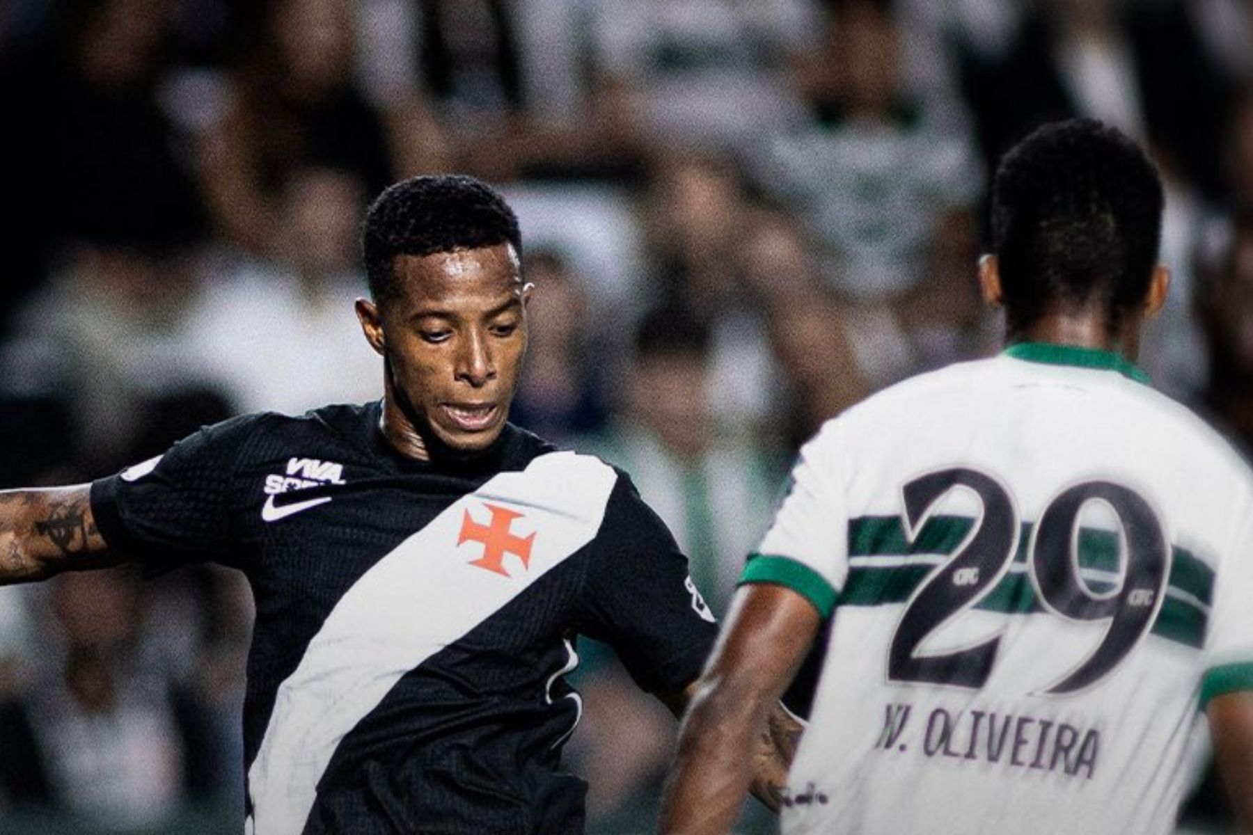 Com gol contra no fim, Coritiba busca empate com Vasco no Campeonato Brasileiro