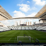 Corinthians x Internacional: veja as escalações para o duelo pelo Brasileirão