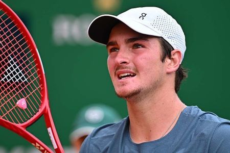 João Fonseca garante ascensão no ranking ATP com campanha em Monte Carlo