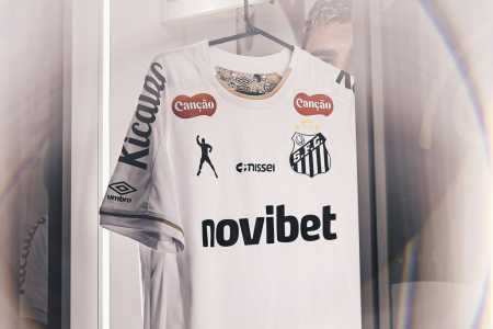 Uniforme especial do Santos para jogo contra o Atlético