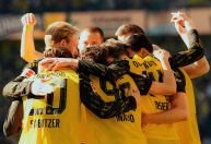 Borussia Dortmund 'passeia' e vence Freiburg de goleada no Campeonato Alemão