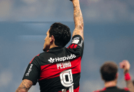 Pedro celebra fase artilheira no Flamengo e alimenta sonho da Copa do Mundo